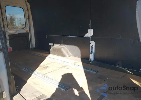 2018 Ford Transit-250 из США, поврежденный, VIN 1FTYR3XM4JKA22012